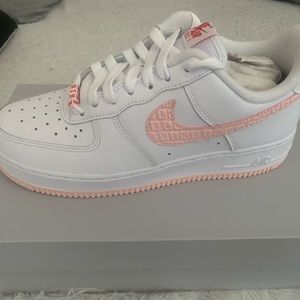 Nike Air Force 1 Valentines Day
